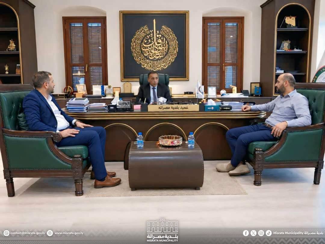 بلدية مصراتة تبحث الترتيبات اللازمة لافتتاح مراكز لتوزيع الإسمنت